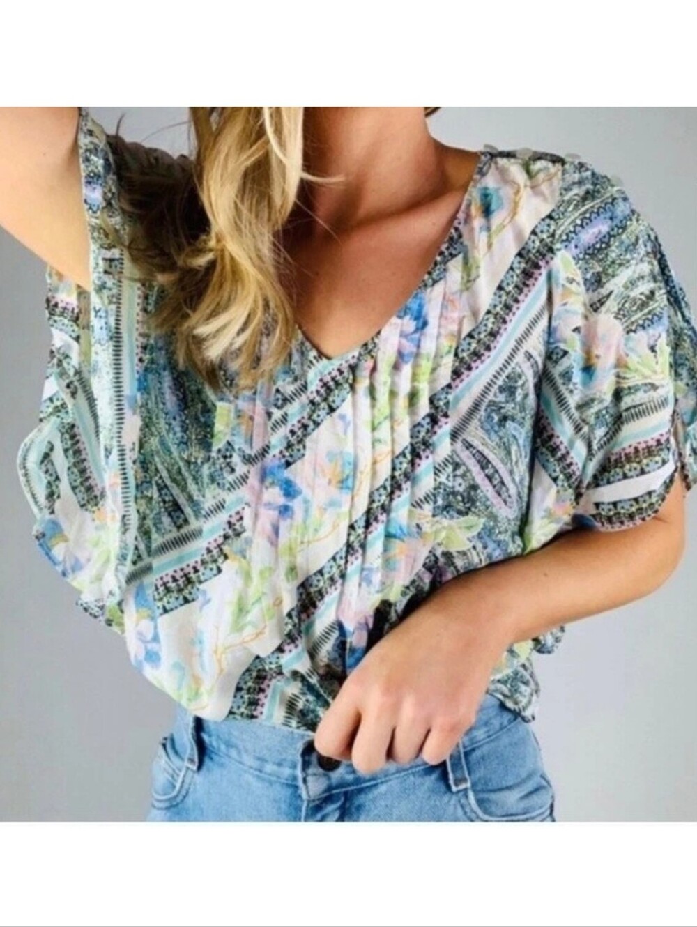 Anthro Maeve Maya Flutter Sleeve Top